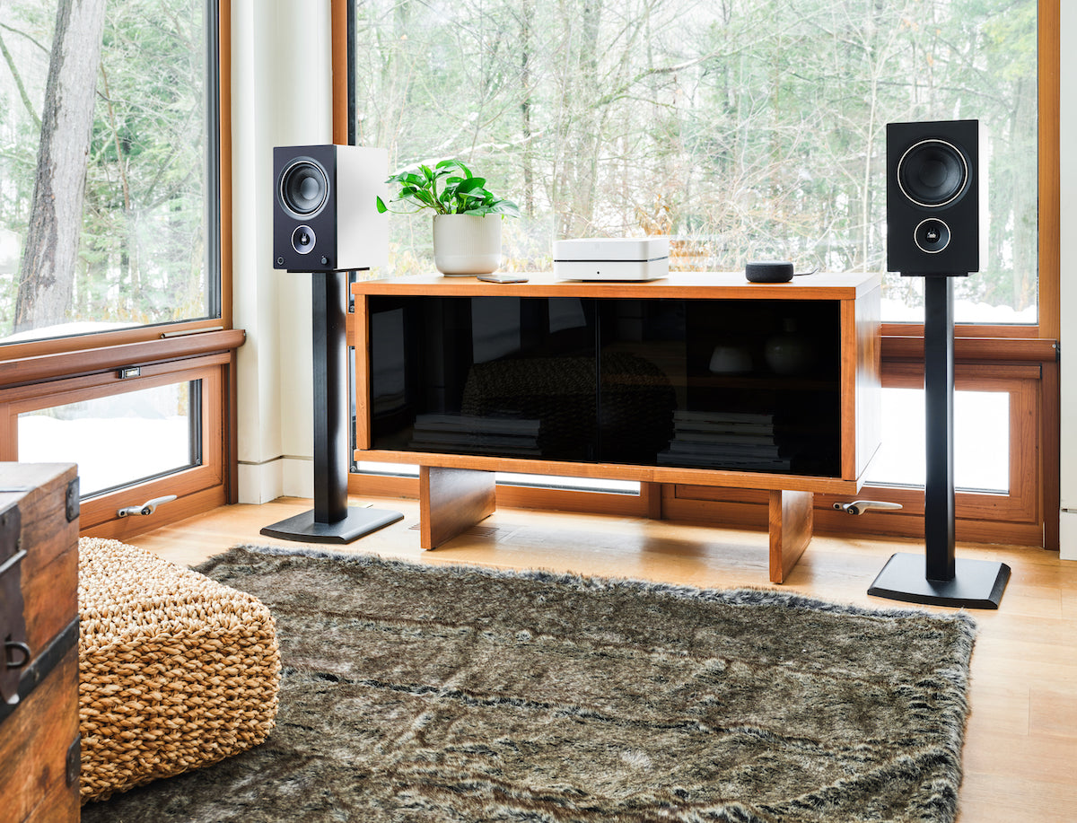 Alpha AM5 Powered Bookshelf Speakers