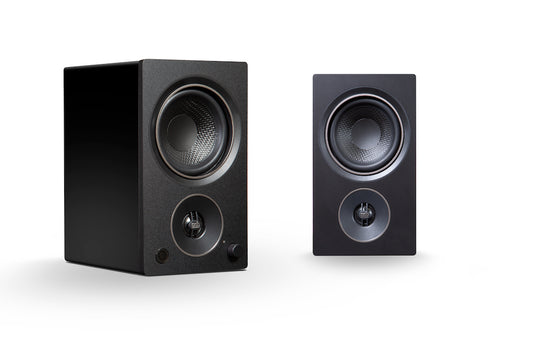 Alpha AM3 Compact Powered Speakers